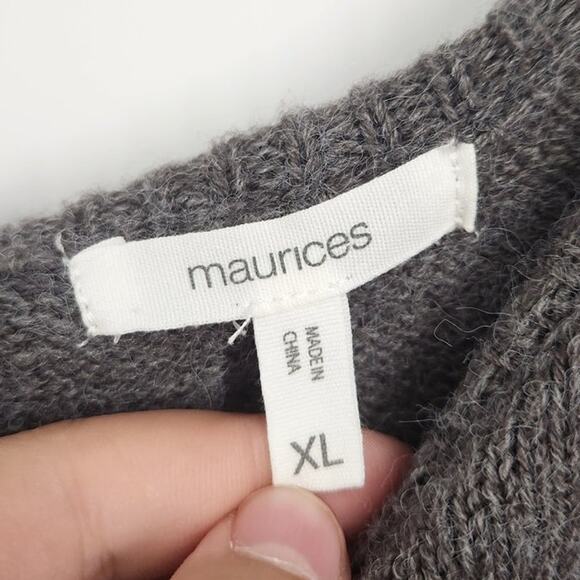 Maurices Gray & White Color Block Bishop Sleeve Sweater - XL - Picture 3 of 4